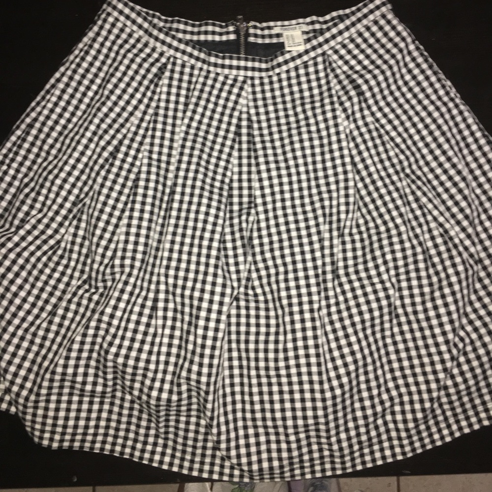 Forever 21 skirt